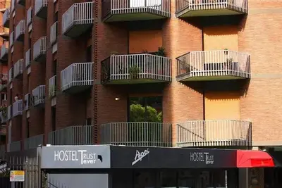Hôtel Hostel Trustever
