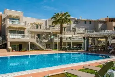 Hôtel Sarpidon Apartments
