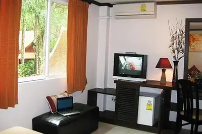 Hôtel The Nice Patong Hotel