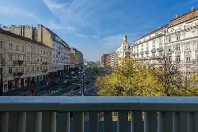 Hôtel Karoly Corner Residences