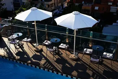 Hôtel Mondial Hotel Tirana