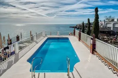 Hôtel Balcon De Europa