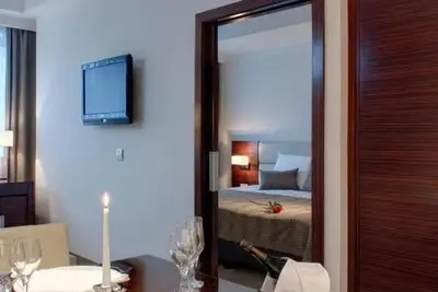 Hôtel Aristos Hotel