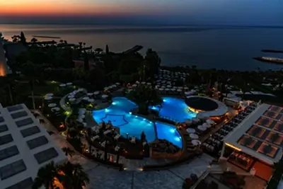 Hôtel Mediterranean Beach