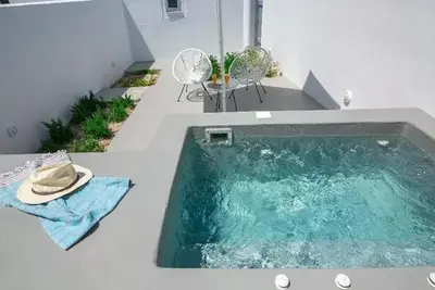 Hôtel Apanomeria Boutique Residence