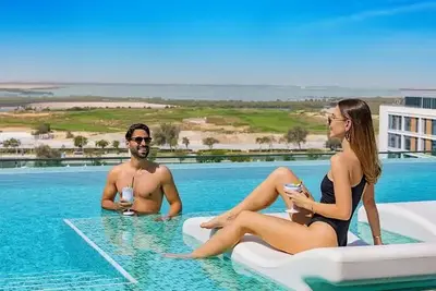 Hôtel The Wb Abu Dhabi, Curio Collection By Hilton