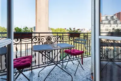 Image de Superb & large apartment, Center Paris, balcony