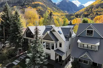 Image de East Side Sanctuary w/ Hot Tub