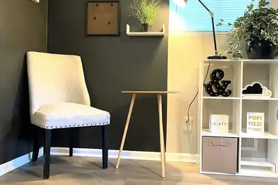 Image de Enjoy a stylish experience at this centrally-located residence with city access!