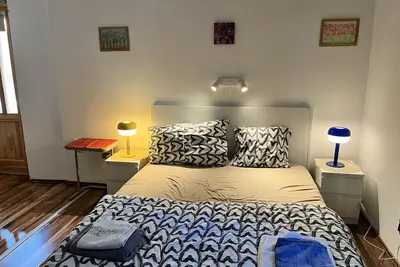 Image de Walking distance from bars and landmarks in the heart of Budapest.