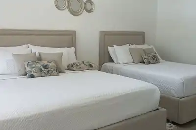 Image de Apartamentos con Acceso a Playa en Trujillo Honduras, tu Mascota es Bienvenida