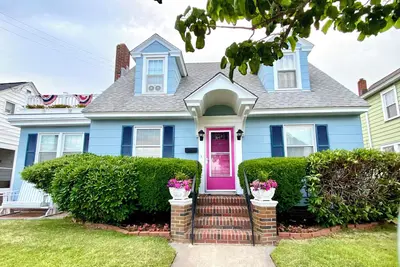 Image de Wildwood Crest Home! Huge backyard, parking, 2 blks to beach, 6 blks to boards\n