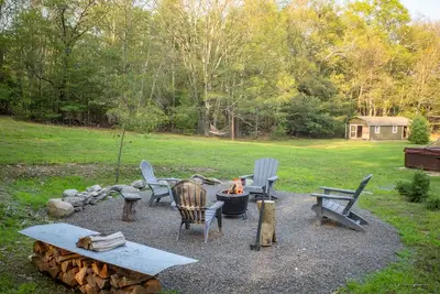 Image de Private Kerhonkson cottage on 3 acres with hot tub, pure coziness. \n\n\n\n\n\n\n