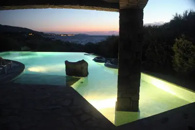 Image de Homerez - Villa panoramique avec vue mer et montagne à Corbara