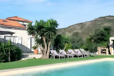 Homerez - Villa à Saint-Florent