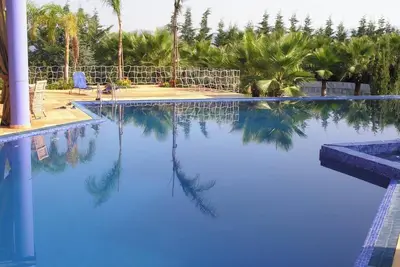 Homerez - Villa luxueuse à Eretria avec piscine privée
