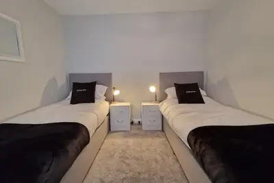 Image de 4 Bedroom accommodation Merthyr