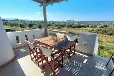 Image de Homerez - Villa à Naxos, vue mer et montagne