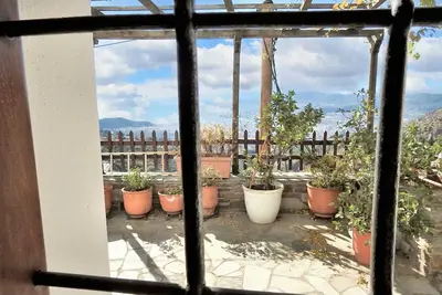 Image de Homerez - Maison spacieuse avec vue sur la mer à Volos