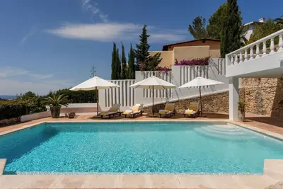 Image de Homerez - Villa Santa Eulalia, piscine privée