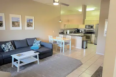 Image de McDowell Mountain Adventure Condo - Quiet, Heated Pool, Pet Friendly