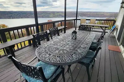 Image de Amazing Family Home overlooking Seneca Lake and Watkins Glen