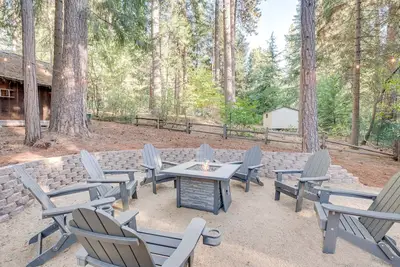 Image de Pollock Pines Cabin: Game Room w\/ A\/C & Heat!