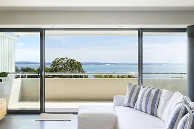 Image de Sundance - Family friendly holiday home in Nelson Bay with ocean views