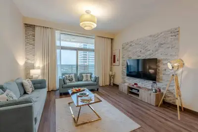 Image de Beautiful Huge 2 Bed Room Apartment