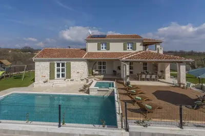 Image de Villa Terra Magica, Perfekt für Familien. Whirlpool und Beheizter 40m2 Pool