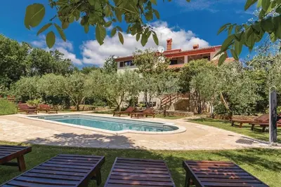 Ferienwohnung in Istrien mit Pool im Parkähnlichem, Idyllischen Olivengarten
