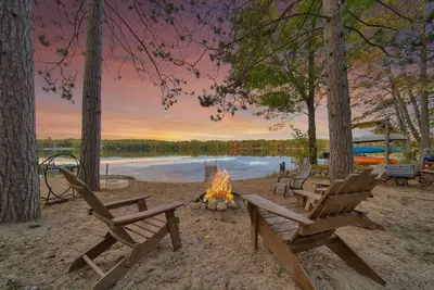 Image de Secluded Lakefront Homes! Sleeps12 w/amazing views