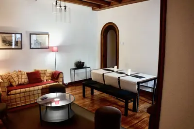 Image de Le charme de l'ancien! A 5 minutes des Thermes et du téléporté