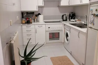 Image de Piso Ideal Para 4 Personas, Excelente Localización