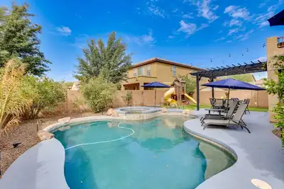 Image de Luxe Family Home w/ Pool, 13 Mi to Dtwn Phoenix!
