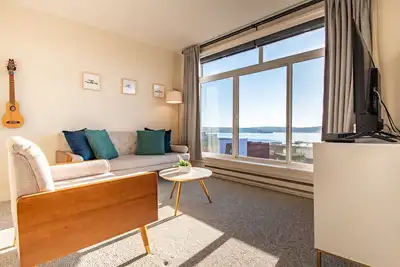 Image de Luxurious 2br Penthouse with Water View Seattle!
