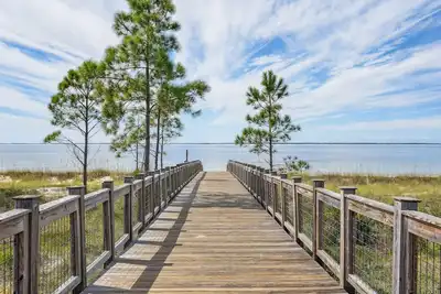 Image de Port St Joe Escape w/ Golf Cart & Pool Access