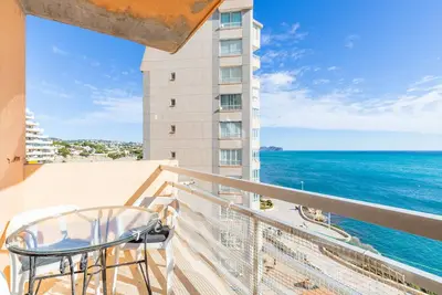Image de Studio 'Calpe Primera Linea' avec piscine partagée, balcon et Wi-Fi