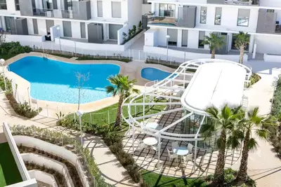 Image de Penthouse Bohemia, 4 pers, avec wifi, A/C, piscine, gym, et plus encore