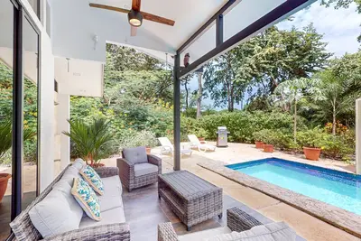Image de Resort house near beach with private pool, outdoor shower, grill, patio, W\/D, Ac