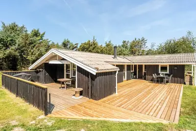 Image de \"Thrineke\" - 600m from the sea by Interhome