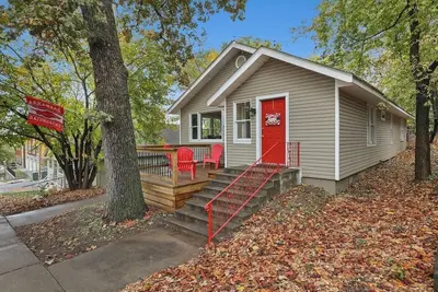Image de Little Red - Easy 1/2 Mi walk to UofA Campus