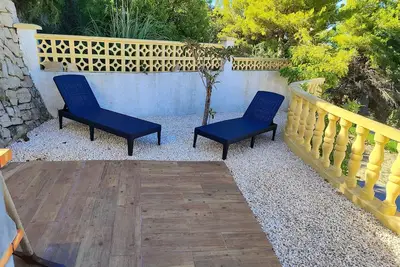 Image de Ruhiges Ferienhaus fĂĽr bis zu 4 Personen mit Privatem Garten zu Vermieten