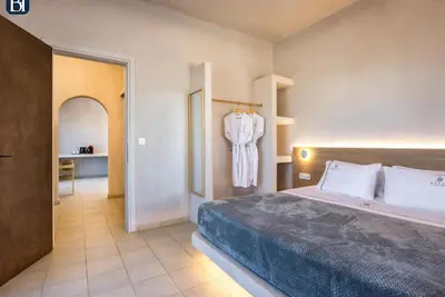 Image de Bh584 - C - Suite Santorini