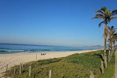 Image de Apartament Barra Tijuca beach nice view! Family friendly and special nature.