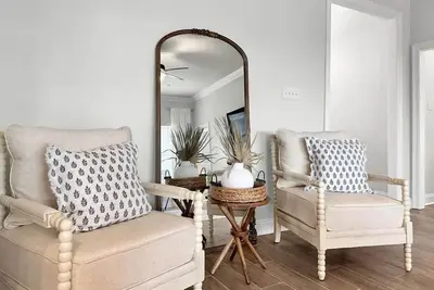 Image de ~Stunning Home Near Pensacola Beach~