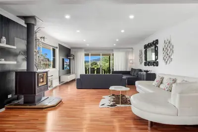 Image de Gippsland 12 family home