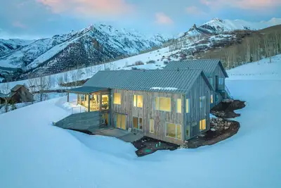 Image de Stunning mountain retreat with incredible views.