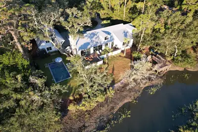Image de Stunning Marsh View Pool Retreat on St. Simons Island