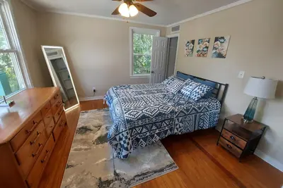 Image de Cozy apt in San Marco! Close to Baptist hospital, downtown, Riverside